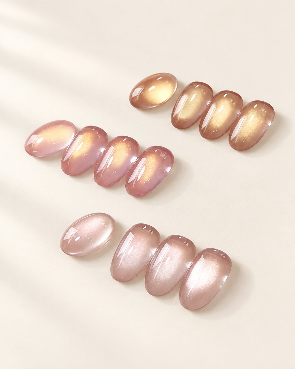 Vernis à ongles gel "Œil de chat" doré